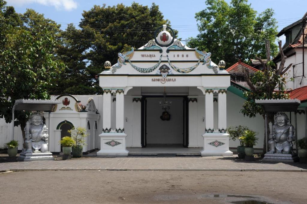 Malioboro Garden Hotel Yogyakarta Luaran gambar