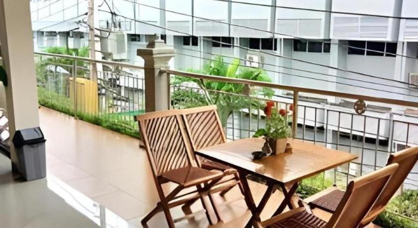 Malioboro Garden Hotel Yogyakarta Luaran gambar